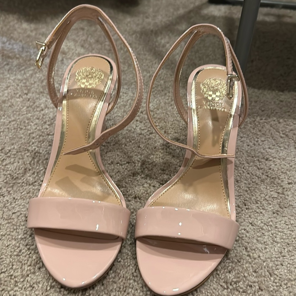 Vince Camuto blush wedge heel